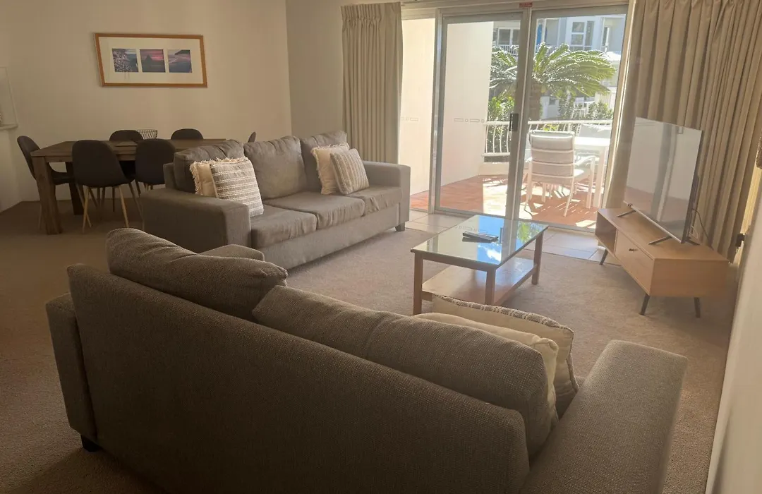 Le Beach Apartments-1